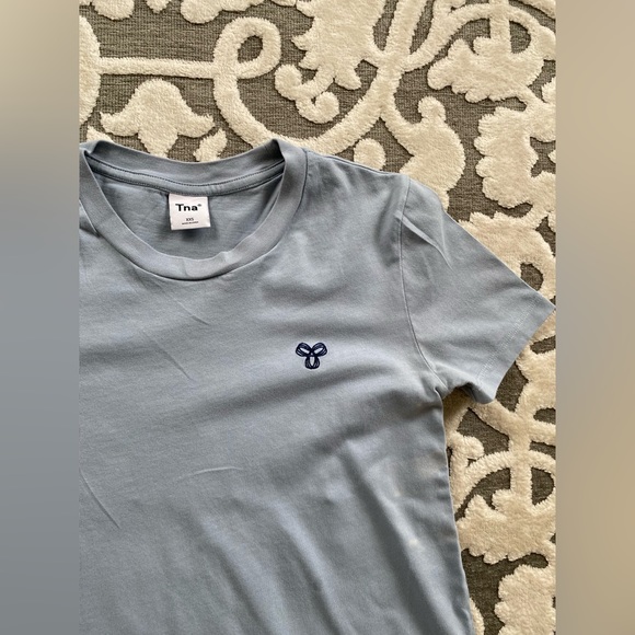 TNA Grey T-shirt - Size XXS - Picture 2 of 3